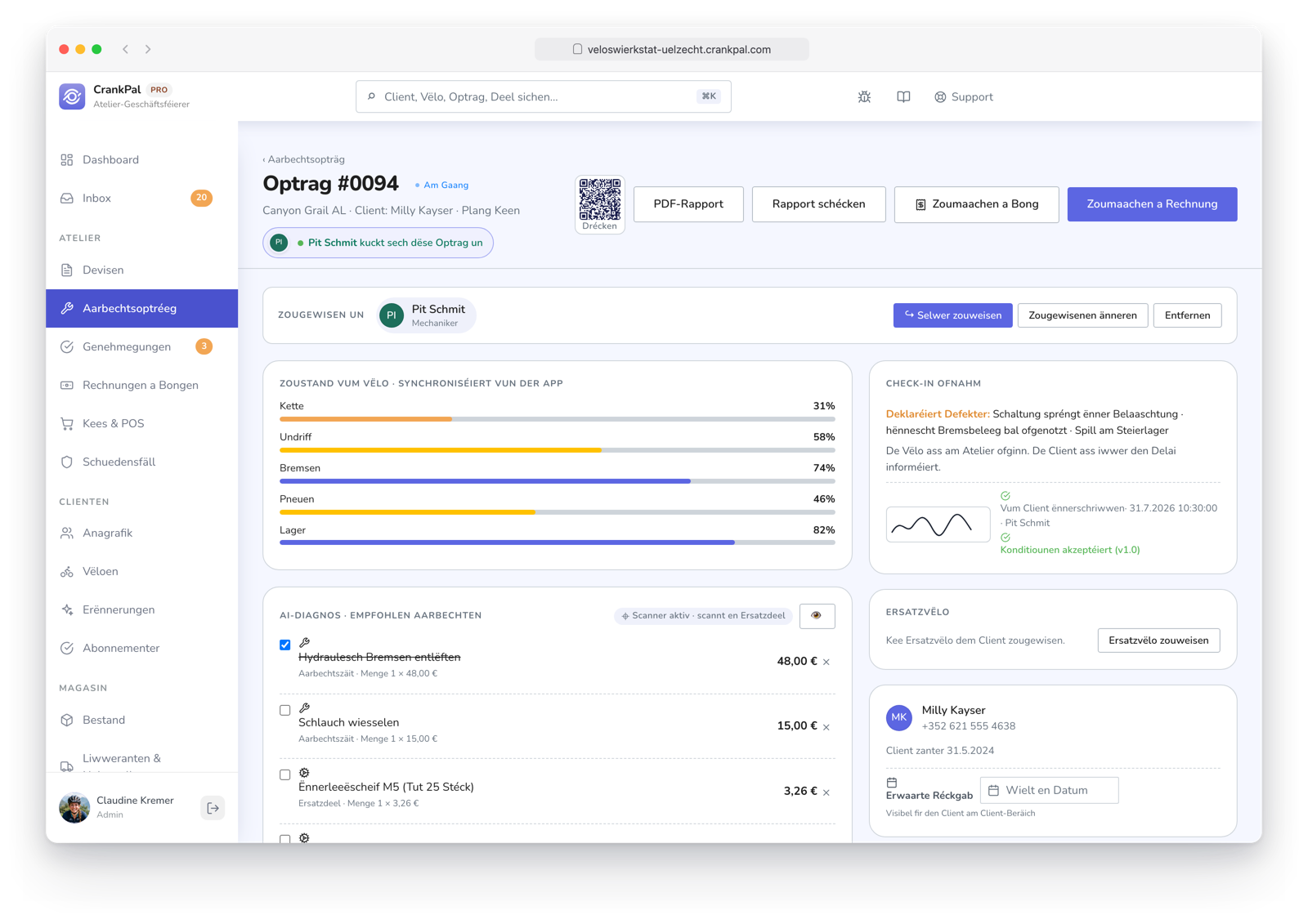 Ordine di lavoro CrankPal con previsione di servizio AI e interventi consigliati, check-in di accettazione con foto e firma, indicatore di presenza live di un collega e chat diretta tra meccanici.
