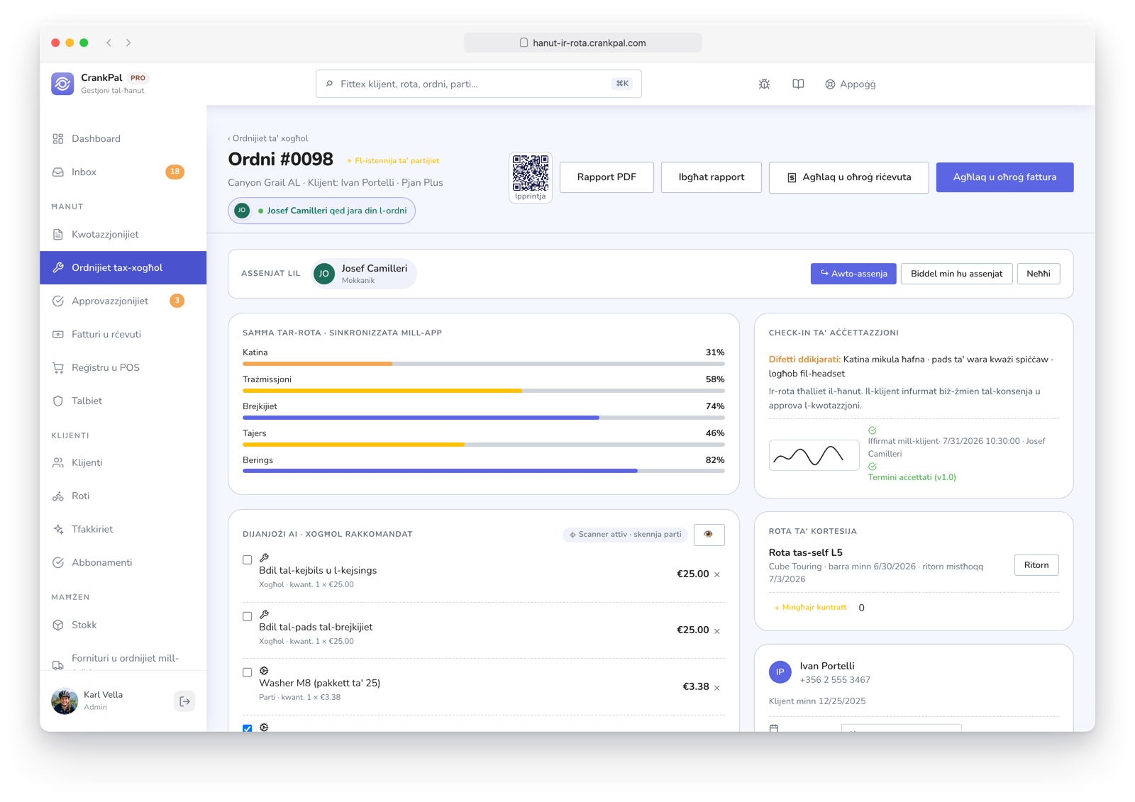 Ordine di lavoro CrankPal con previsione di servizio AI e interventi consigliati, check-in di accettazione con foto e firma, indicatore di presenza live di un collega e chat diretta tra meccanici.