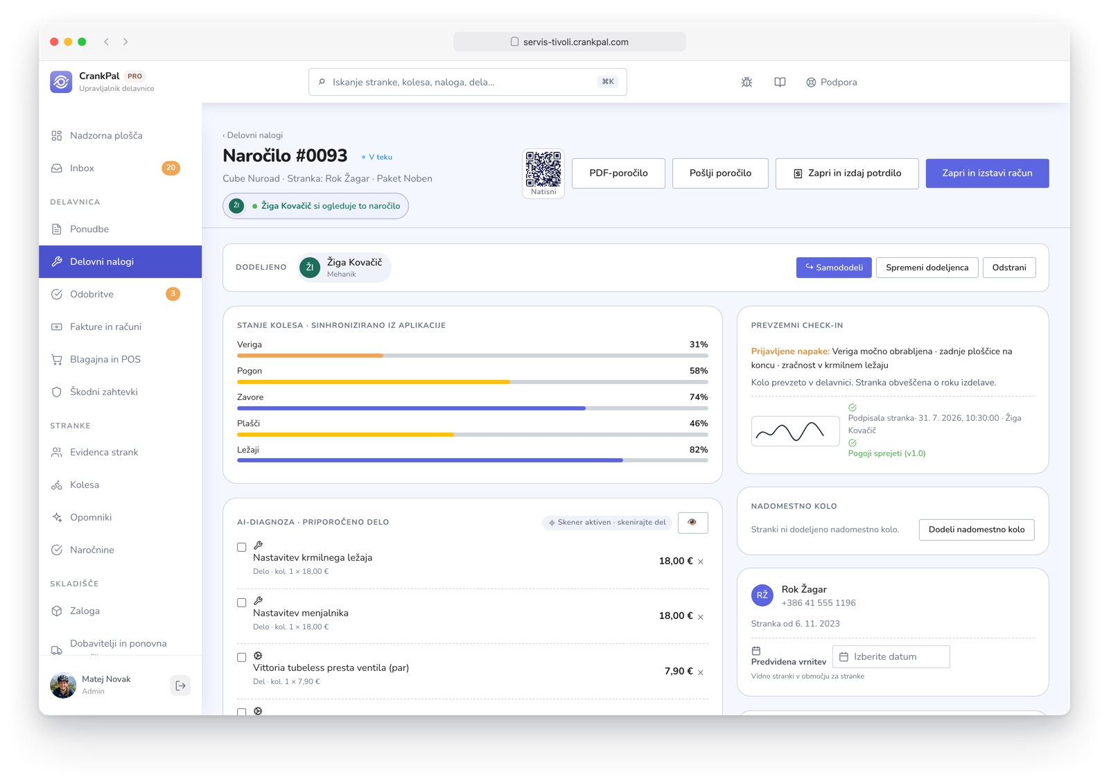 Ordine di lavoro CrankPal con previsione di servizio AI e interventi consigliati, check-in di accettazione con foto e firma, indicatore di presenza live di un collega e chat diretta tra meccanici.